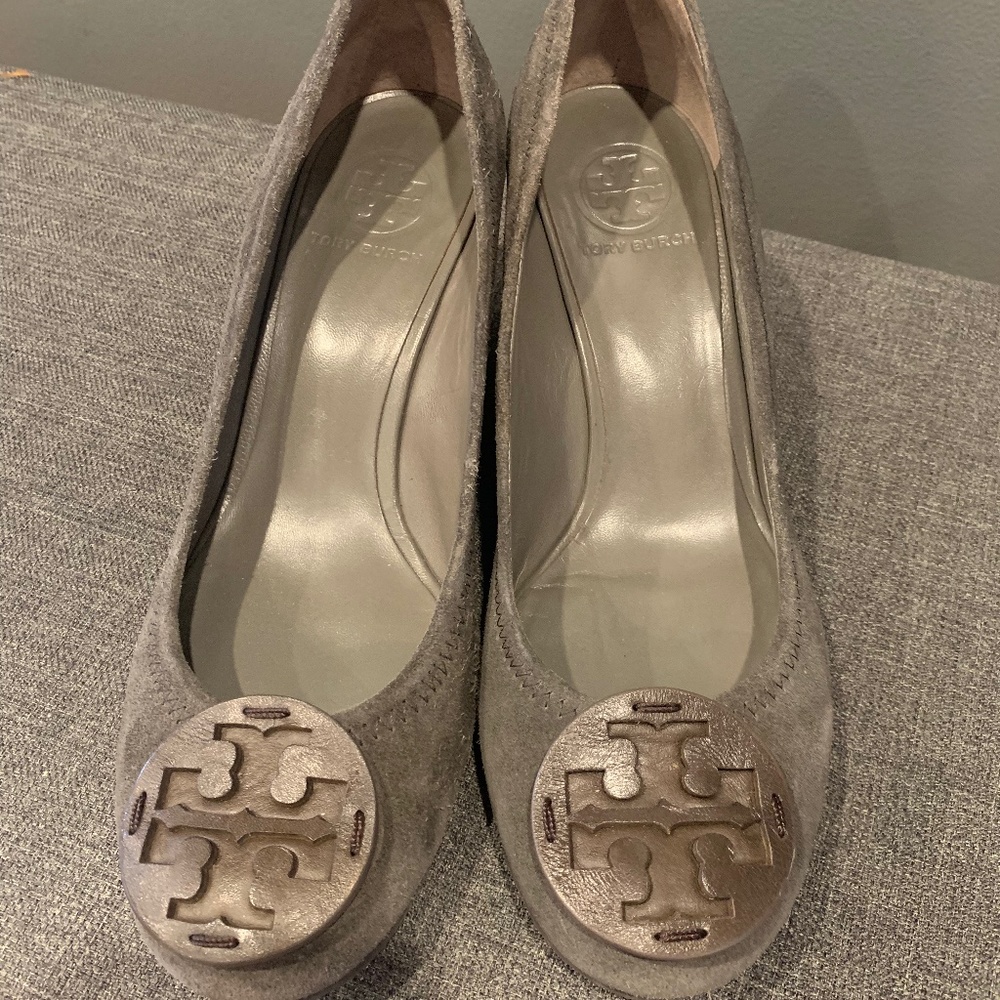 Tory Burch Wedge Grey Suede
